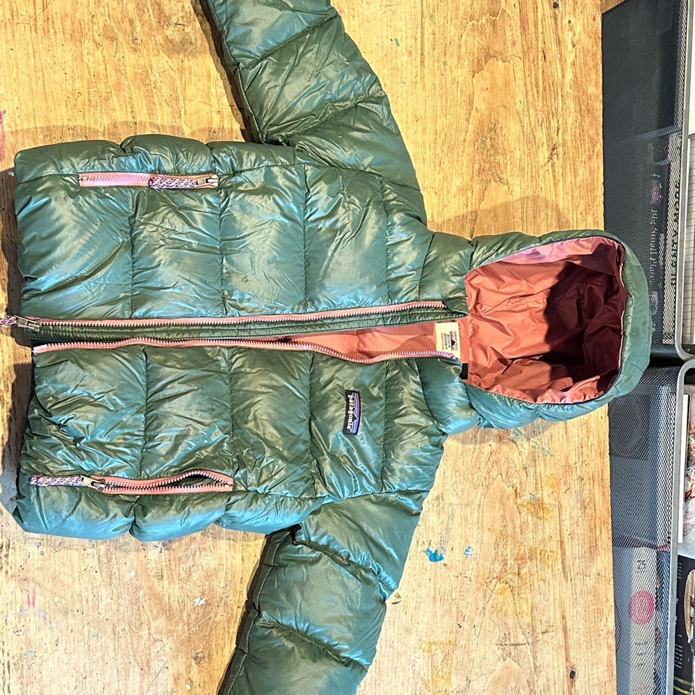 Baby Hi-Loft Down Sweater Hoody size 4T dark green excellent like new